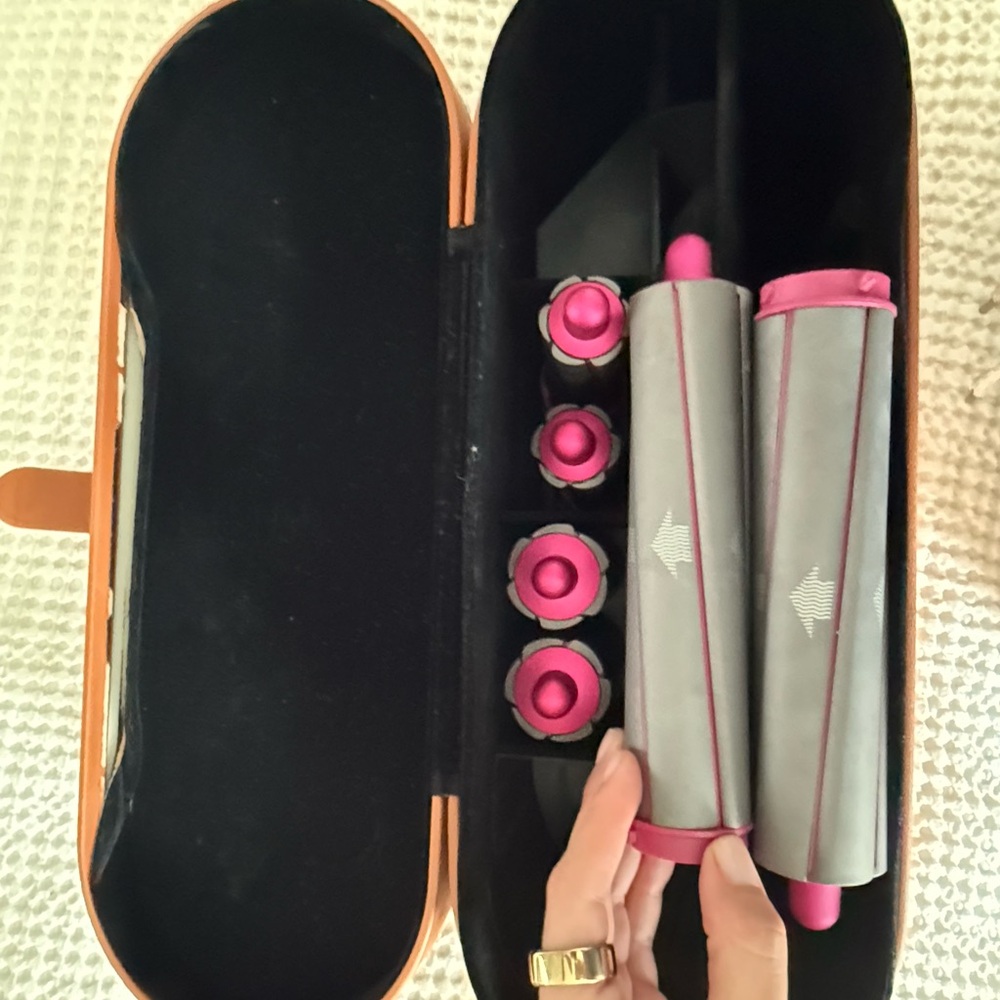 Dyson Leather Case in Rich Brown with attachments (NO AIR WRAP INCLUDED)